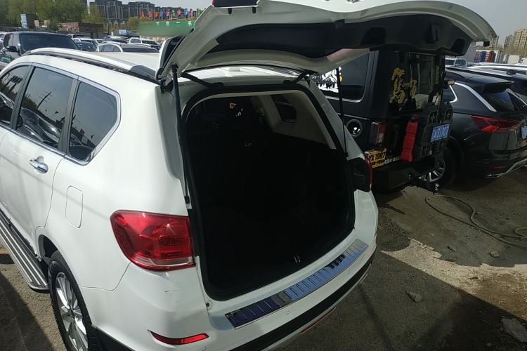 Used Haval H6 2018 Blue Label Sport Edition 1.5T Automatic Two-Wheel Drive Elite Model Trunk