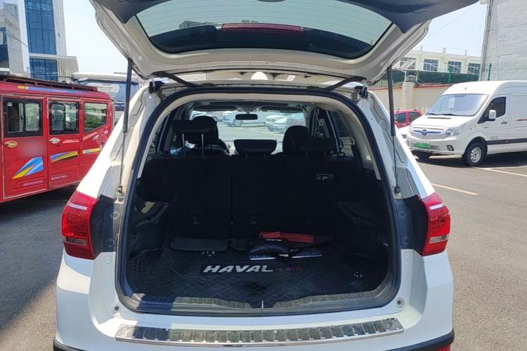 Used Haval H6 2018 Red-Label Sport Version 1.5T Manual Two-Wheel Drive Elite Model Trunk