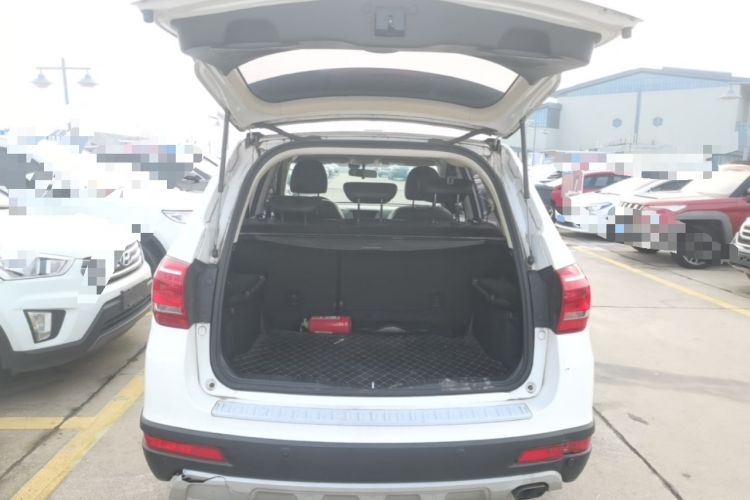 Used Haval H6 2018 Sport Edition 1.5T Automatic Two-Wheel Drive Prestige Model China V Standard Trunk
