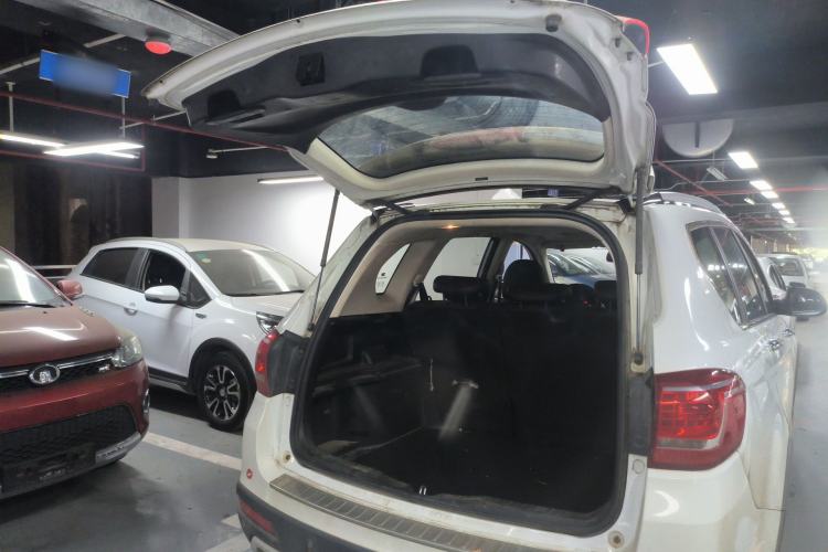 Used Haval H6 2018 Sport Edition 1.5T Manual Two-Wheel Drive Elite Model China V Standard Trunk