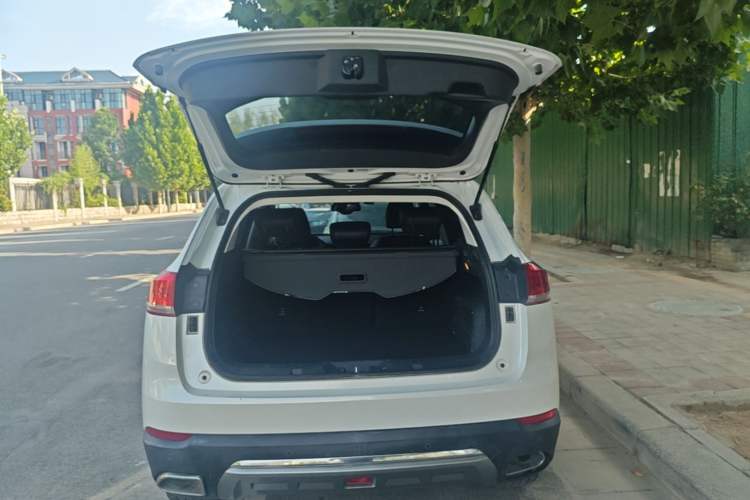Used Haval H6 2018 Blue-Label 1.5T Automatic Luxury Model Trunk