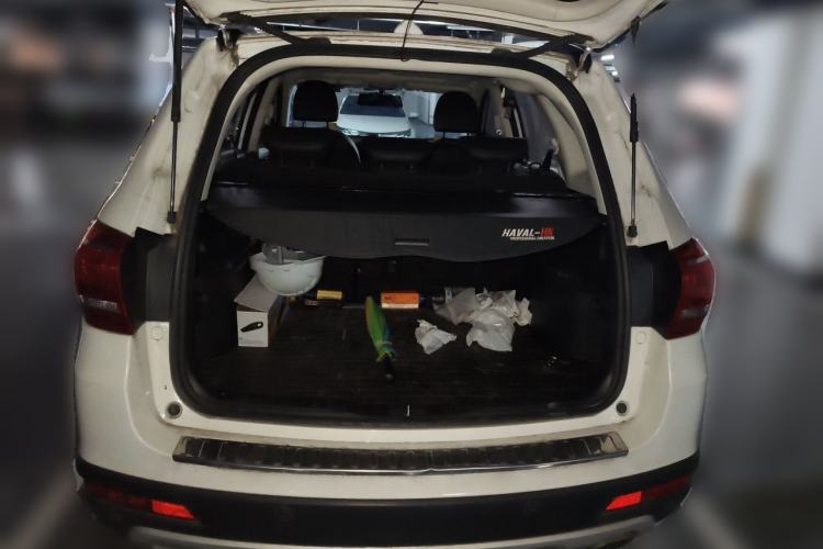 Used Haval H6 2018 Red-Label Sport Edition 1.5T Automatic Two-Wheel Drive Elite Model Trunk