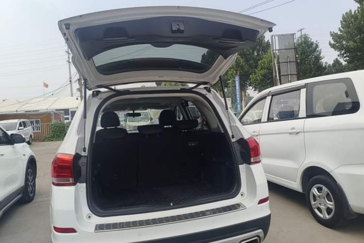 Used Haval H6 2018 Blue Label Sport Edition 1.5T Automatic Two-Wheel Drive Elite Model Trunk