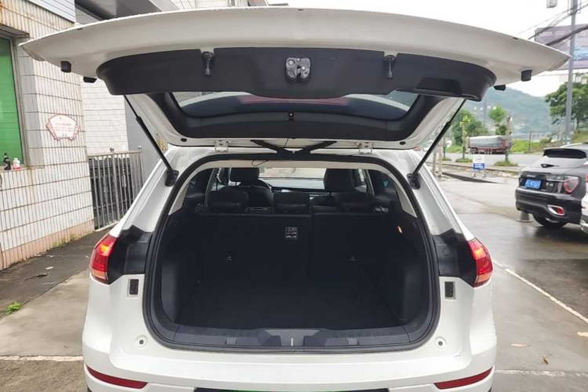 Used Haval H6 2018 Red-Label 2.0T Automatic Luxury Model Trunk