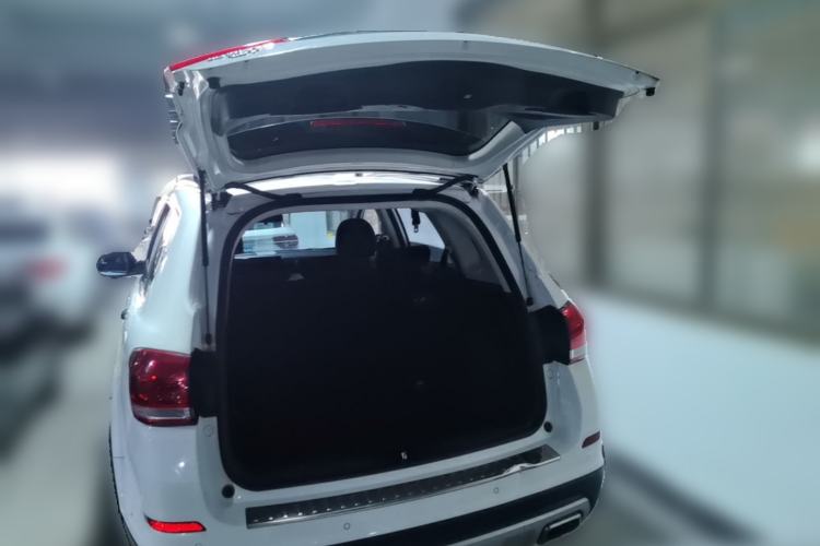 Used Haval H6 2018 Blue Label Sport Edition 1.5T Automatic Two-Wheel Drive Elite Model Trunk