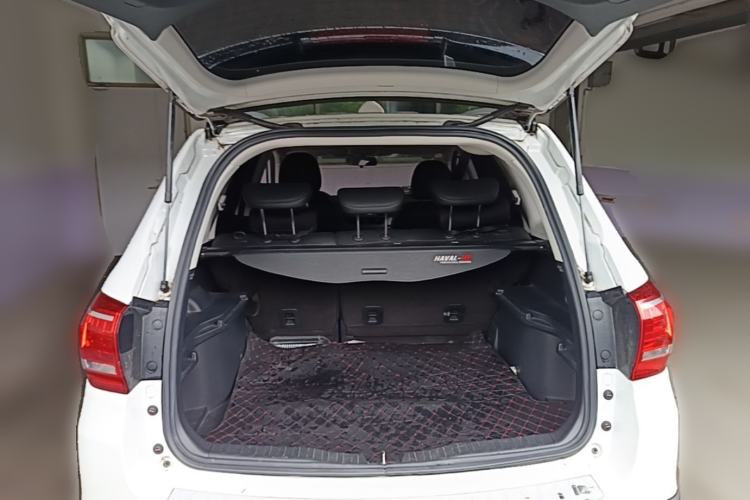 Used Haval H6 2018 Red-Label Sport Edition 1.5T Automatic Two-Wheel Drive Elite Model Trunk