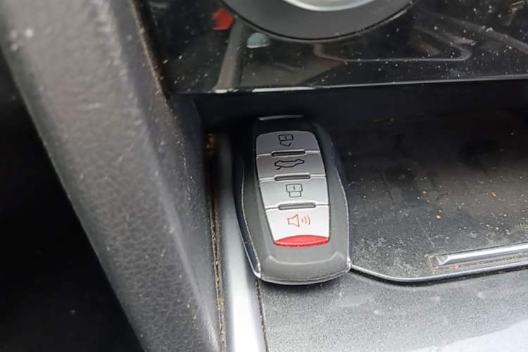 Used Haval H6 2018 Red-Label Sport Edition 1.5T Automatic Two-Wheel Drive Elite Model Vehicle Key