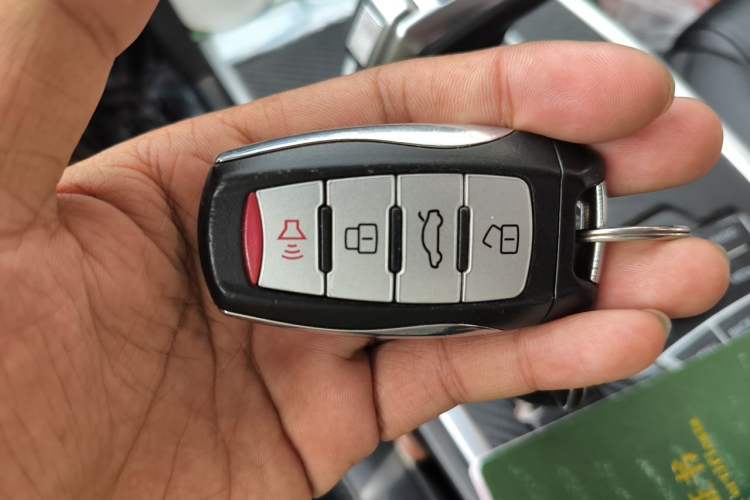 Used Haval H6 2018 Blue Label Sport Edition 1.5T Automatic Two-Wheel Drive Elite Model Vehicle Key