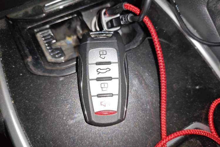 Used Haval H6 2018 Red-Label Sport Edition 1.5T Automatic Two-Wheel Drive Elite Model Vehicle Key