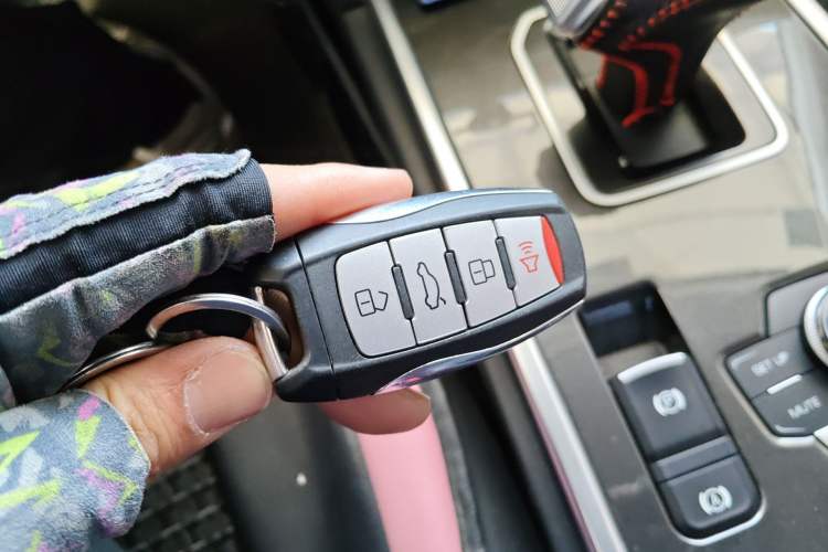 Used Haval H6 2018 Blue Label Sport Edition 1.5T Automatic Two-Wheel Drive Elite Model Vehicle Key