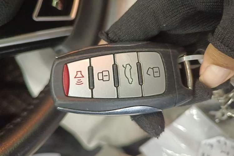Used Haval H6 2018 Red-Label Sport Edition 1.5T Automatic Two-Wheel Drive Elite Model Vehicle Key