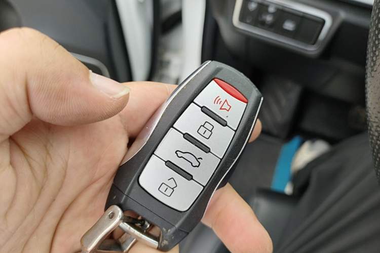 Used Haval H6 2018 Sport Edition 1.5T Automatic Two-Wheel Drive Elite Model China V Standard Vehicle Key