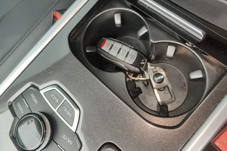 Used Haval H6 2018 Blue Label Sport Edition 1.5T Automatic Two-Wheel Drive Elite Model Vehicle Key
