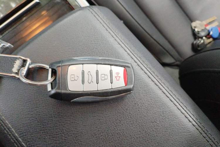 Used Haval H6 2018 Blue Label Sport Edition 1.5T Automatic Two-Wheel Drive Elite Model Vehicle Key
