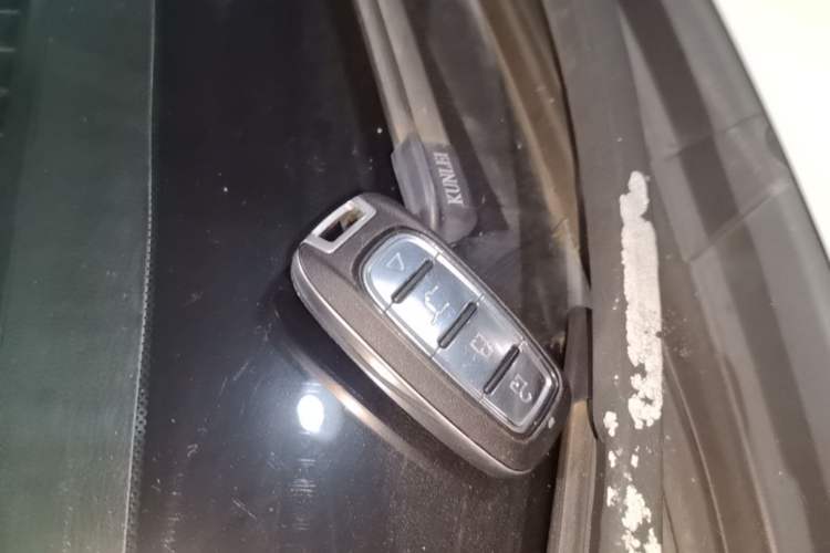 Used Haval H6 2018 Blue Label Sport Edition 1.5T Automatic Two-Wheel Drive Elite Model Vehicle Key
