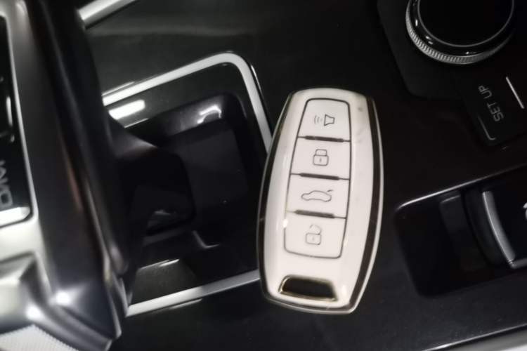 Used Haval H6 2018 Blue Label Sport Edition 1.5T Automatic Two-Wheel Drive Elite Model Vehicle Key