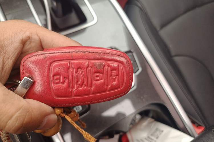Used Haval H6 2018 Red-Label Sport Edition 1.5T Automatic Two-Wheel Drive Elite Model Vehicle Key