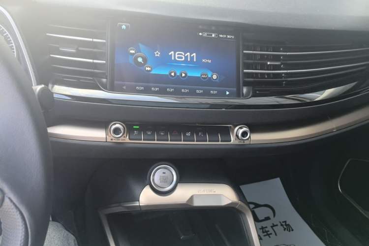 Used Haval H6 2019 Red Label 1.5 GDIT Automatic Champion Edition Audio And AC Panel