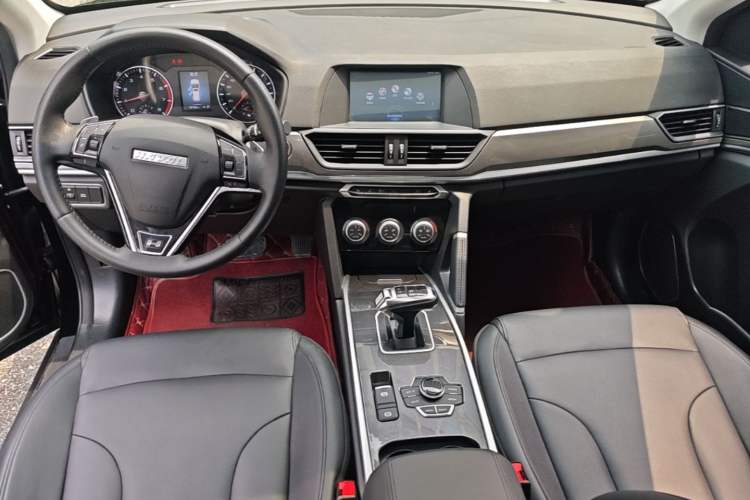 Used Haval H6 2019 Sport Edition 1.5T Automatic Two-Wheel Drive Elite Model China VI Center Console