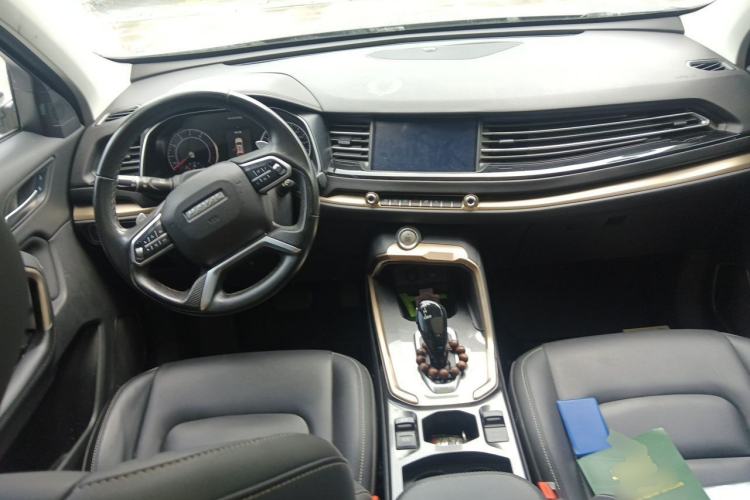 Used Haval H6 2019 1.5 GDIT Automatic Champion Edition China VI Standard Center Console