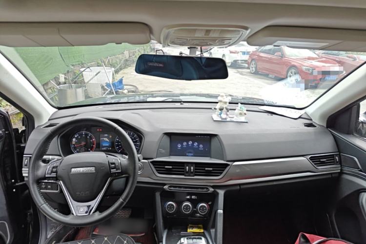 Used Haval H6 2019 Sport Edition 1.5T Automatic Two-Wheel Drive Elite Model China VI Center Console