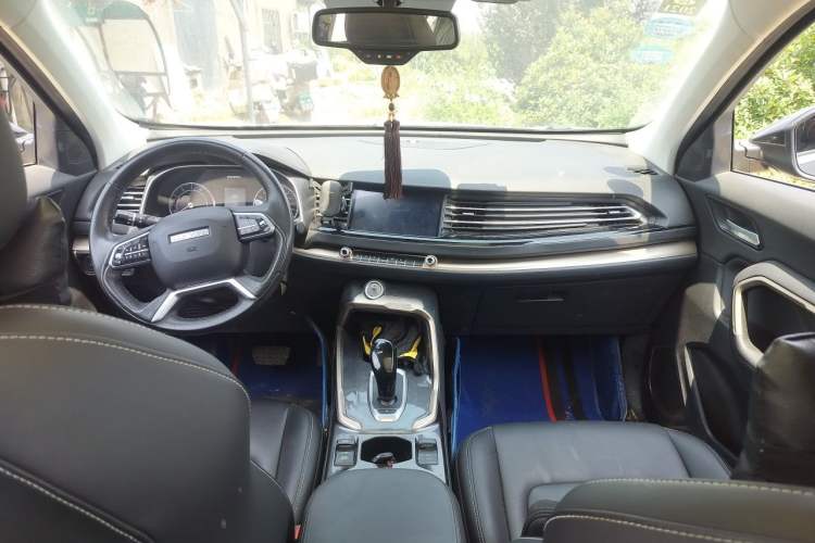 Used Haval H6 2019 1.5 GDIT Automatic Champion Edition China VI Standard Center Console