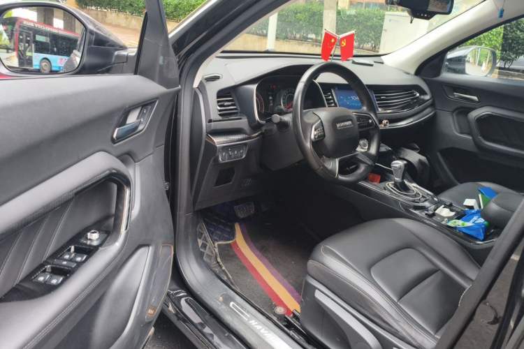 Used Haval H6 2019 Red Label 1.5 GDIT Automatic Champion Edition Driver Seat