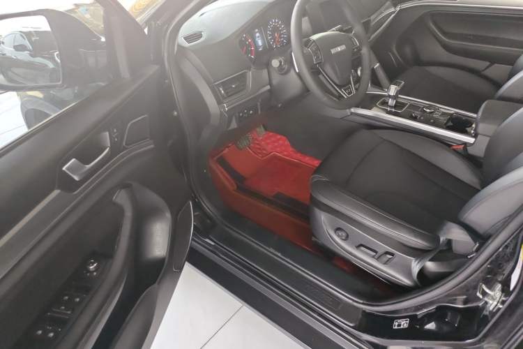 Used Haval H6 2019 Sport Edition 1.5T Automatic Two-Wheel Drive Elite Model China VI Driver Seat