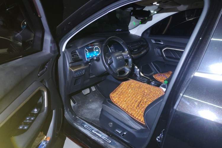 Used Haval H6 2019 1.5 GDIT Automatic Ultra-Luxury Smart Connect Version China V Standard Driver Seat