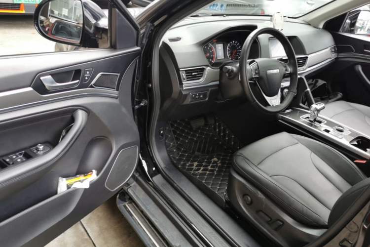 Used Haval H6 2019 Sport Edition 1.5T Automatic Two-Wheel Drive Elite Model China VI Driver Seat