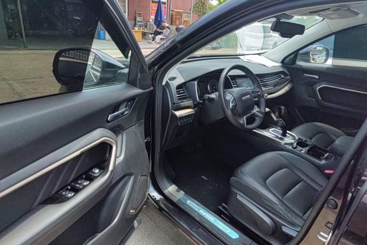 Used Haval H6 2019 1.5 GDIT Automatic Champion Edition China VI Standard Driver Seat