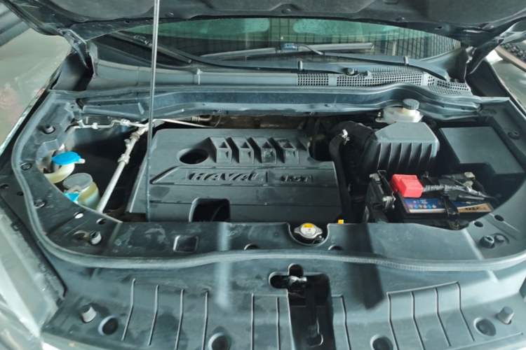 Used Haval H6 2019 Sport Edition 1.5T Automatic Two-Wheel Drive Elite Model China VI Engine Bay