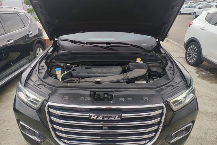 Used Haval H6 2019 2.0 GDIT Automatic Luxury Smart Connectivity Version China V Standard Engine Bay