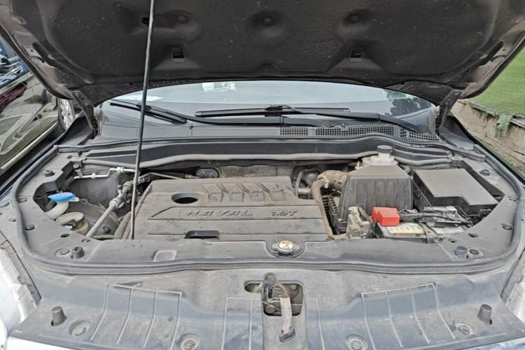 Used Haval H6 2019 Sport Edition 1.5T Automatic Two-Wheel Drive Elite Model China VI Engine Bay