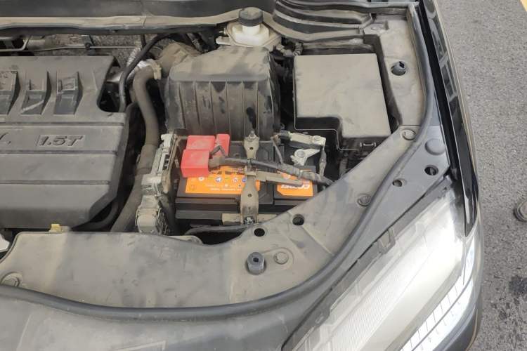 Used Haval H6 2019 Sport Edition 1.5T Automatic Two-Wheel Drive Elite Model China VI Engine Bay Left