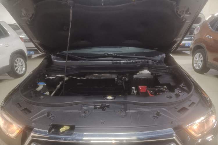 Used Haval H6 2019 Sport Edition 1.5T Automatic Two-Wheel Drive Elite Model China VI Engine Bay