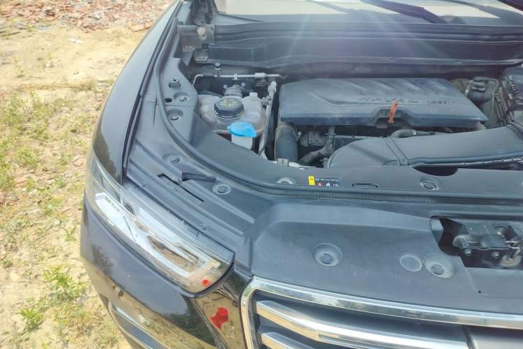 Used Haval H6 2019 1.5 GDIT Automatic Champion Edition China VI Standard Engine Bay Right
