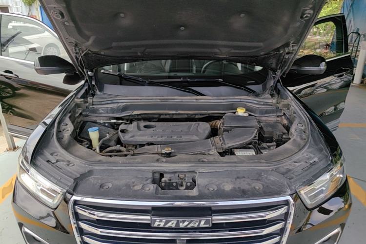 Used Haval H6 2019 2.0 GDIT Automatic Champion Edition China V Standard Engine Bay