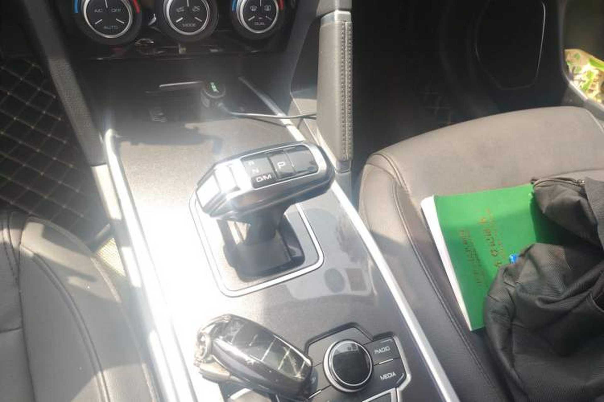 Used Haval H6 2019 Sport Edition 1.5T Automatic Two-Wheel Drive Elite Model China VI Gear Lever