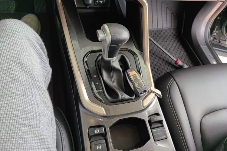 Used Haval H6 2019 2.0 GDIT Automatic Champion Edition China V Standard Gear Lever