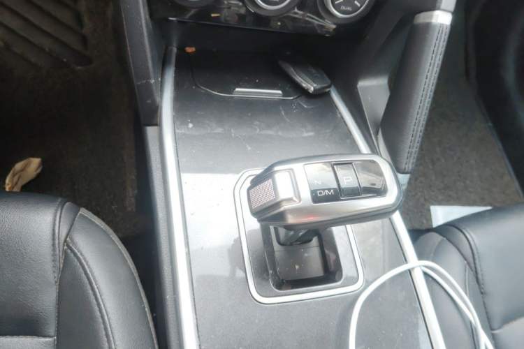 Used Haval H6 2019 Sport Edition 1.5T Automatic Two-Wheel Drive Elite Model China VI Gear Lever
