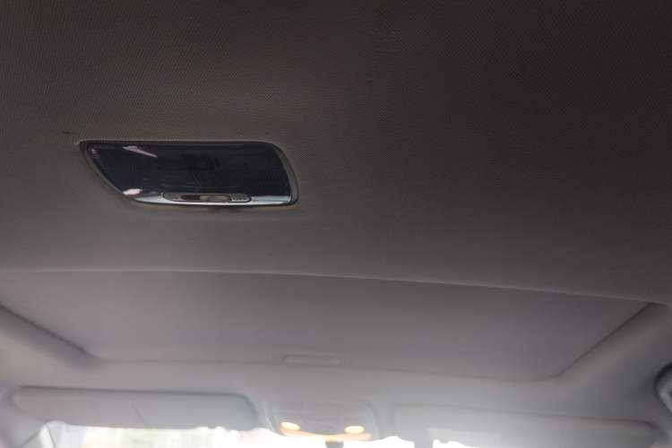 Used Haval H6 2019 Sport Edition 1.5T Manual Two-Wheel Drive Elite Model China VI Standard Headliner