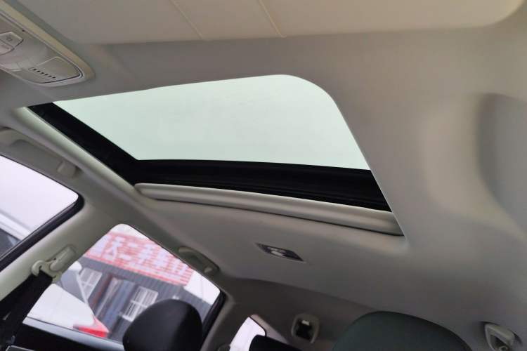 Used Haval H6 2019 Sport Edition 1.5T Automatic Two-Wheel Drive Elite Model China VI Headliner