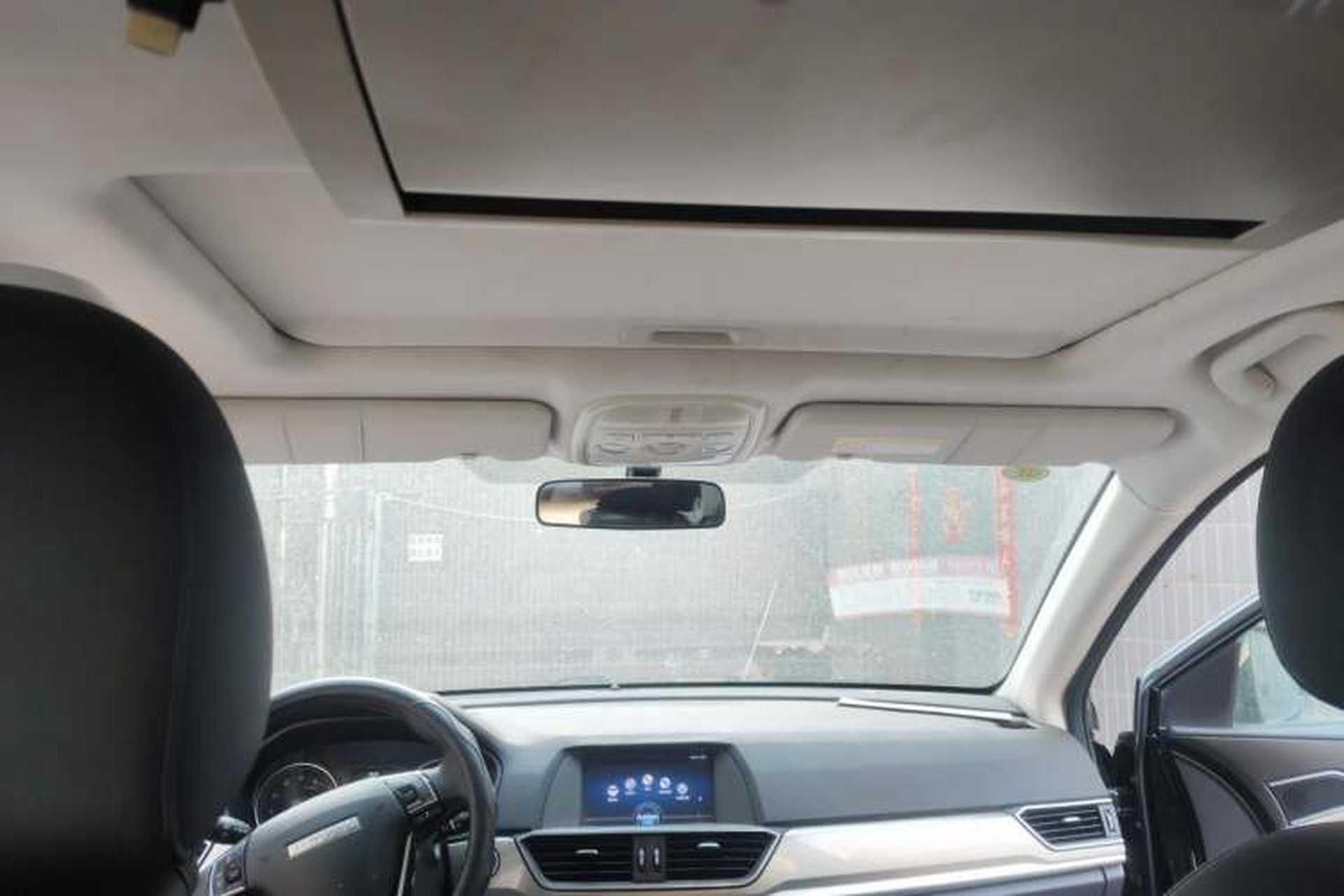 Used Haval H6 2019 Sport Edition 1.5T Automatic Two-Wheel Drive Elite Model China VI Headliner