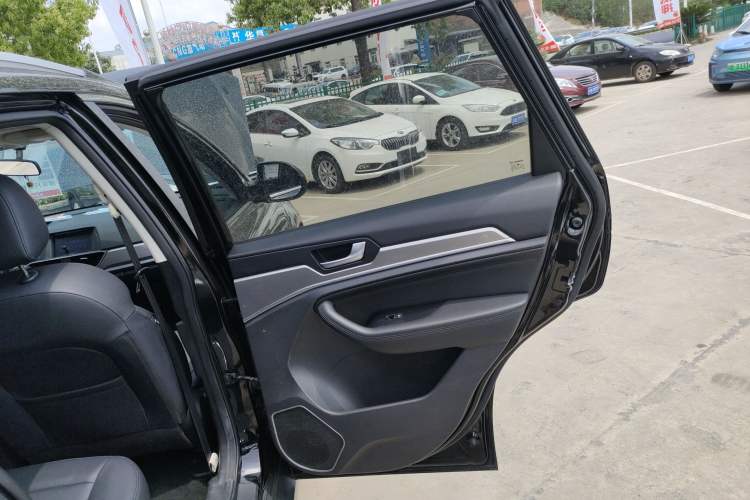 Used Haval H6 2019 Sport Edition 1.5T Automatic Two-Wheel Drive Elite Model China VI Interior 6