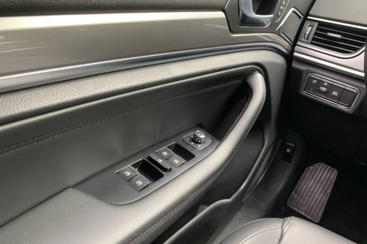 Used Haval H6 2019 Sport Edition 1.5T Automatic Two-Wheel Drive Elite Model China VI Interior 8