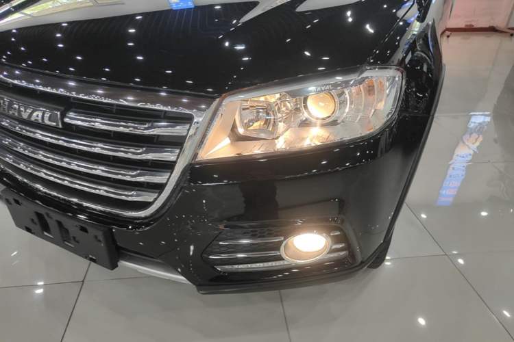 Used Haval H6 2019 Sport Edition 1.5T Manual Two-Wheel Drive Elite Model China VI Standard Left Front Headlight