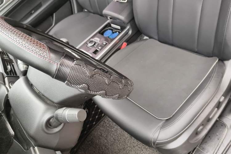 Used Haval H6 2019 Sport Edition 1.5T Manual Two-Wheel Drive Elite Model China VI Standard Left Front Seat