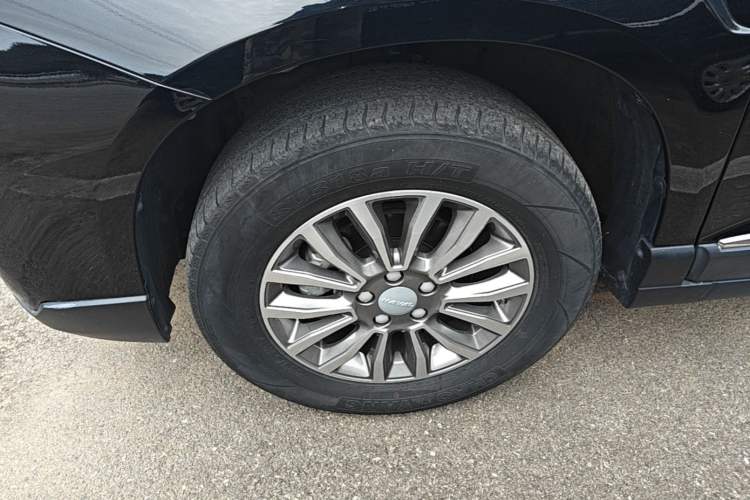 Used Haval H6 2019 Sport Edition 1.5T Automatic Two-Wheel Drive Elite Model China VI Left Front Wheel Hub