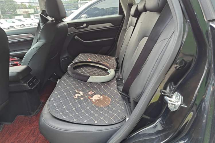 Used Haval H6 2019 Sport Edition 1.5T Automatic Two-Wheel Drive Elite Model China VI Left Rear Seat
